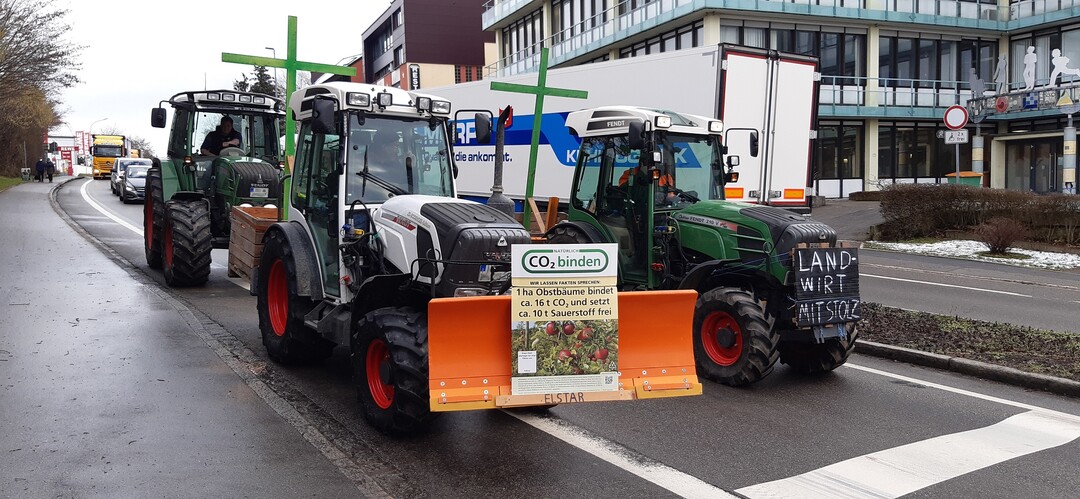 Landwirte vom Bodensee demonstrieren gegen geplantes Insektenschutzpaket.