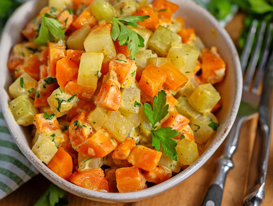 Kohlrabi-Möhren-Gemüse