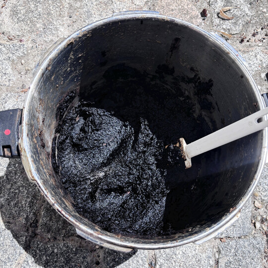 K�nstlicher Torf, hergestellt in einem Schnellkochtopf, war der Ausgangspunkt f�r Dr. Marzban, dies wissenschaftlich zu erforschen � mit Erfolg!