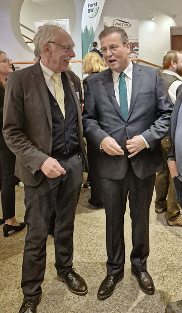 G�nter Stolz im Austausch mit Landwirtschaftsminister Peter Hauk.