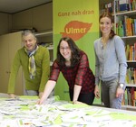 (v.l.n.r.) Dierk Bieling, Sophie Mooser und Sylvia Weber bei der Ziehung der Gewinner