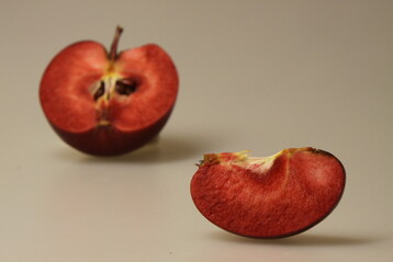 Aufgeschnittenes Obst muss gekhlt angeboten und aufbewahrt werden