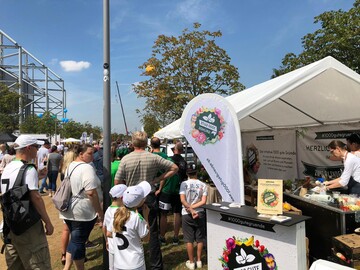 Den ganzen Tag lang lockten die Mitmach-Aktionen viele Besucher des Familientages an den Stand der Initiative "Obst & Gemse - 1000 gute Grnde"