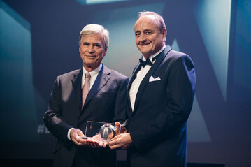 (v.l.) Prof. Dr. Michael Otto/Umweltstiftung Michael Otto und Joachim Rukwied, Prsident des Deutschen Bauernverbandes