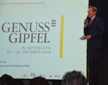 Markus Brock moderierte die Veranstaltung
