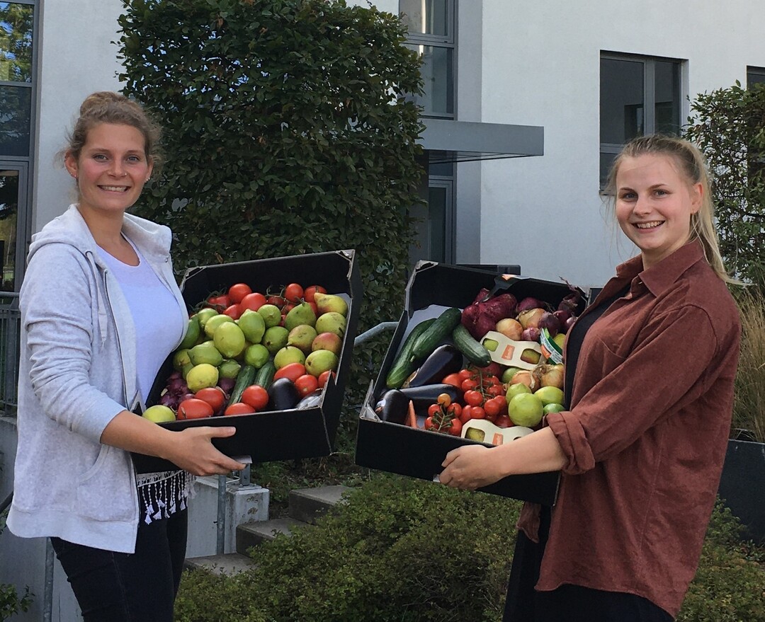 Einmal wchentlich erhalten alle Mitarbeitenden von lehmann natur Obst und Gemse