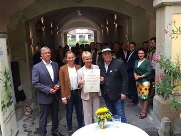 Staatssekretrin Friedlinde Gurr-Hirsch MdL (Mitte) bei der Auftaktveranstaltung der Bio-Musterregion Hohenlohe in Kirchberg