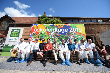 Mehr als 11.000 Besucher*innen erleben am 3. und 4. Juli die Innovationskraft und Vielfalt der kologischen Landwirtschaft auf der Hessischen Staatsdomne Frankenhausen