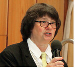 LOGL-Präsidentin Sigrid Erhardt eröffnete die Tagung in Bühl und begrüßte die Teilnehmer. Auf der Agenda standen die LOGL-Aktivitäten 2020. Geplant ist unter anderem ein LOGL- Beitrag auf der Landesgartenschau im Sommer 2020 Überlingen.