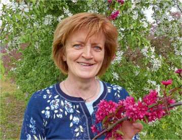 Dr. Monika Hfer