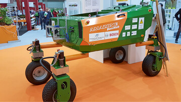  Der BoniRob ist ein multifunktionaler Feldroboter fr landwirtschaftliche Anwendungen 
