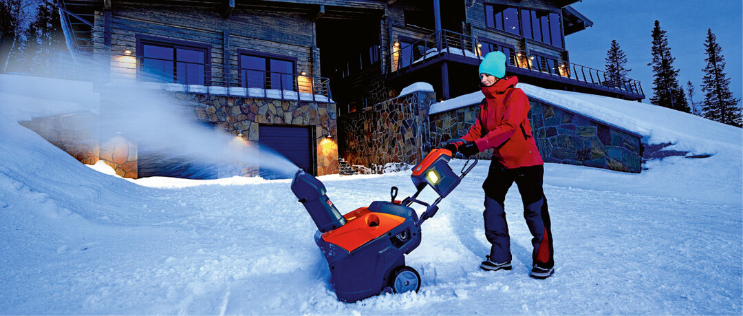 Schneefräse H550 Husqvarna im Einsatz