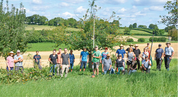  Gruppenbild der angehenden LOGL-Geprften Obst- und Gartenfachwarte im Raum Karlsruhe 