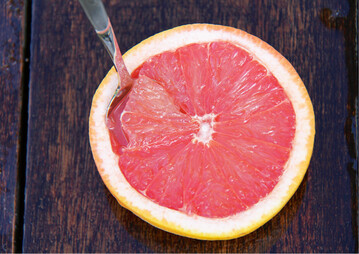 Die Bitterstoffe der Grapefruit untersttzen besonders die Fettverdauung