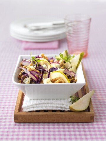 Rotkohl-Linsen-Salat passt zum veganen Trend