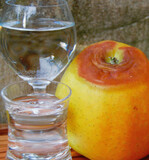 Obwohl die Faulstellen von Äpfeln Patulin enthalten, ist das Schimmelpilzgift in Edelbränden
nicht nachweis